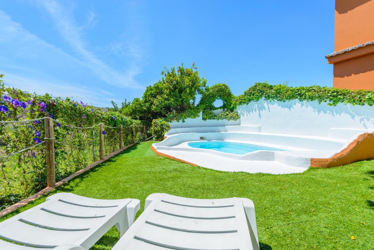 Holiday Home El Pilarillo Piscina Compartida Alcaucín Exteriör bild
